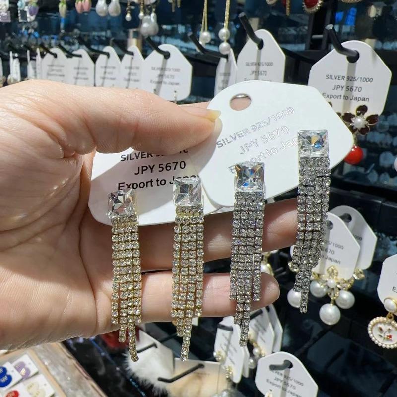Modische Glitzernde Strass-Ohrhänger mit langen Quasten für Damen Modische Quadratische Zirkonia-Steckohrringe Hochwertiger Schmuck Geschenk für Mädchen