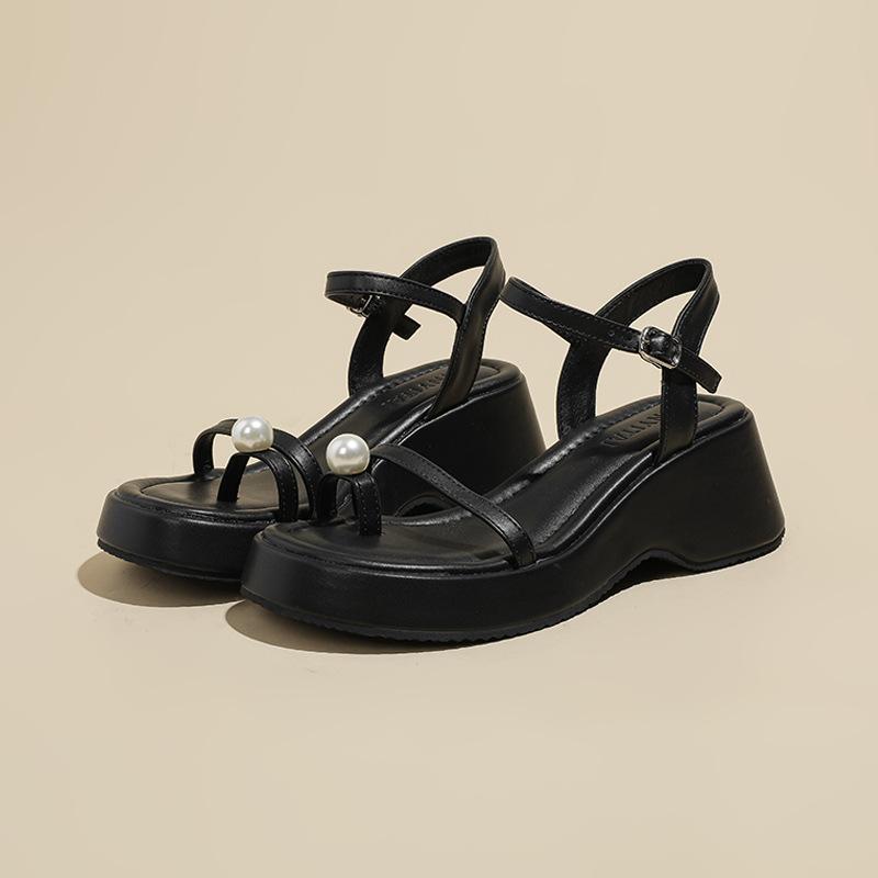 

Sandals women s summer new toe one-word buckle with pearl white sandals fairy wind platform beach roman shoes 35 чёрный