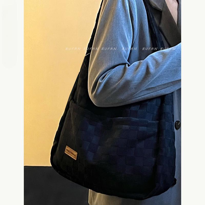 IELGY large-capacity bag, checkerboard canvas shoulder bag, high-end simple casual tote bag