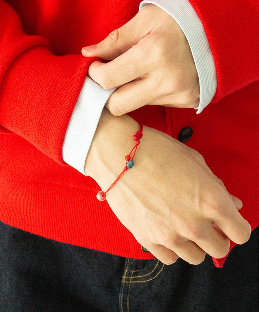 Idusum Lust Weve Love / Crystal, Apatite, Carnelian Red Bracelet