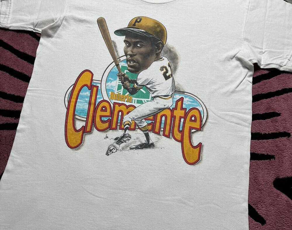 Roberto Clemente Caricature T-Shirt Unisex Cotton Tee Size S M L 234XL Unisex T-Shirt