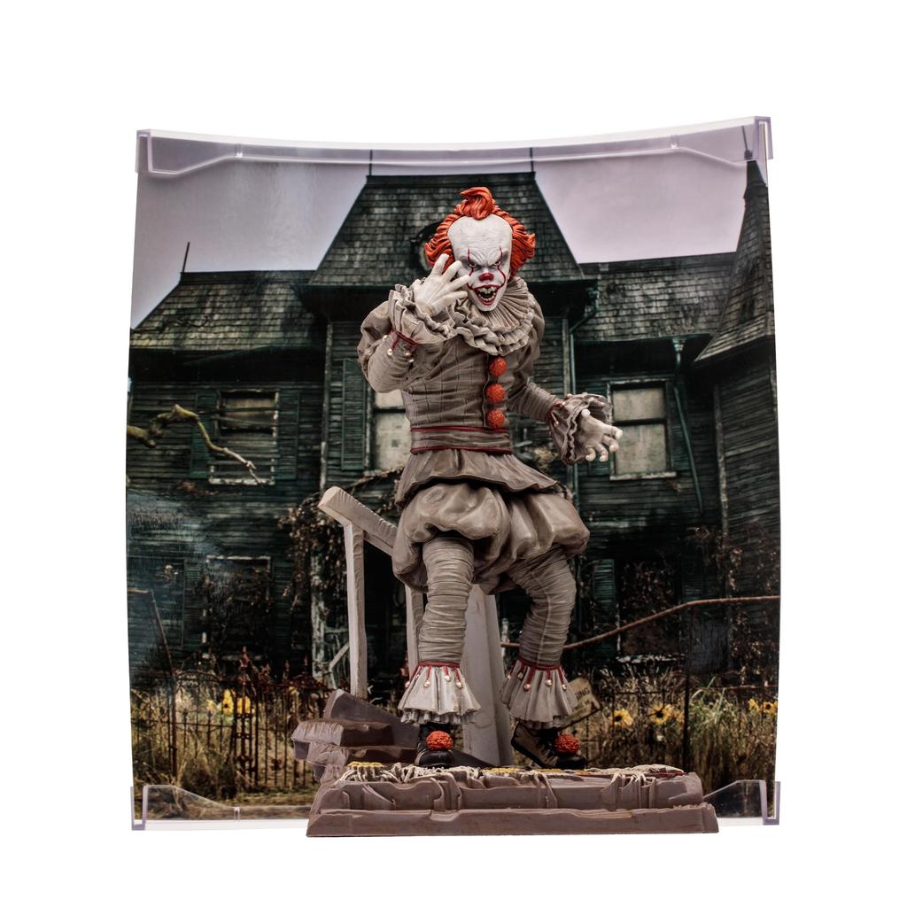 McFarlane Toys - WB 100: Pennywise (It Chapter Two) Movie Maniacs 6-inch Pose Figure