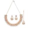 Detailliertes, mit Roségold plattiertes, florales Halsband-Set mit Ohrringen und Maangtika | Schmuckset für Damen