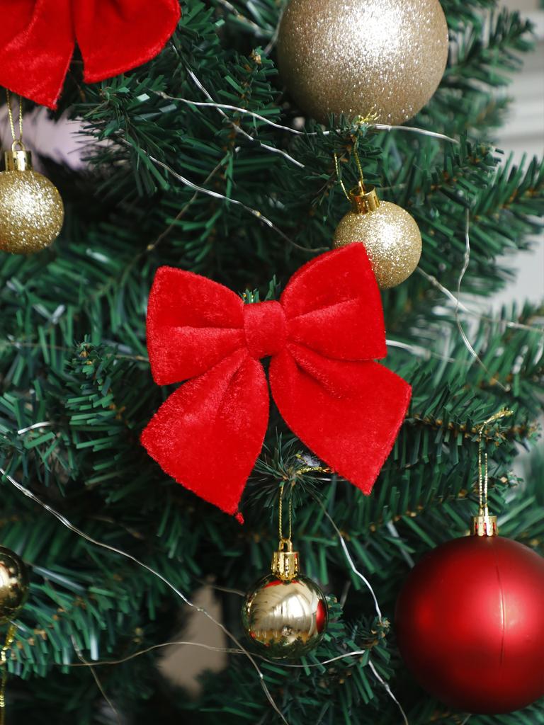 3Pcs Red Velvet Christmas Bow Ornaments Festive Hanging Decor for Xmas Tree, Classic Xmas Home Decoration Accessories Party Gift