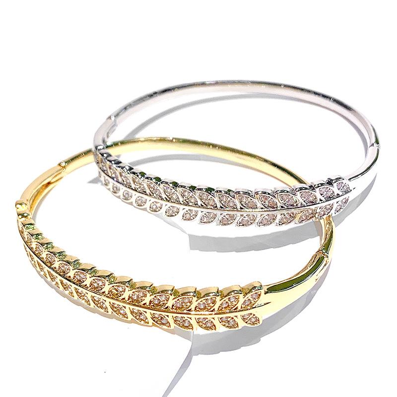 Real Zirconia Bracelet Luxurious Full Set with Charm Willow Leaf Bracelet Exquisite Creative Bracelet