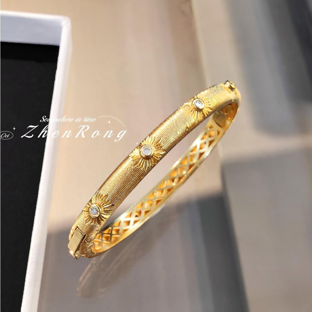 

Luxury Italian Buccellati Style Engraved Bangle Brushed Gold Bracelet Elegant Women Fashion Jewelry