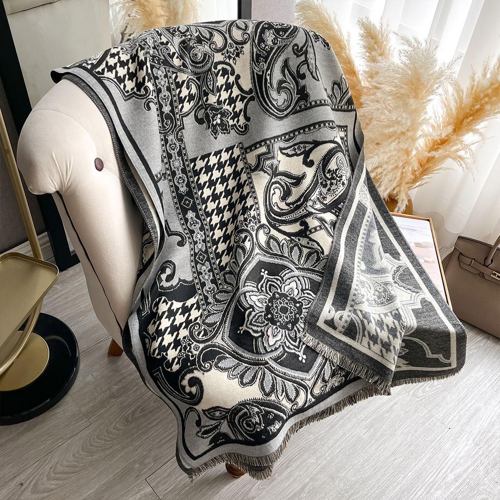 Classic Letter Thousand Bird Grid Imitation Cashmere Scarf Women'S Winter Thickened Double-Sided Air Conditioner Shawl Scarf Women