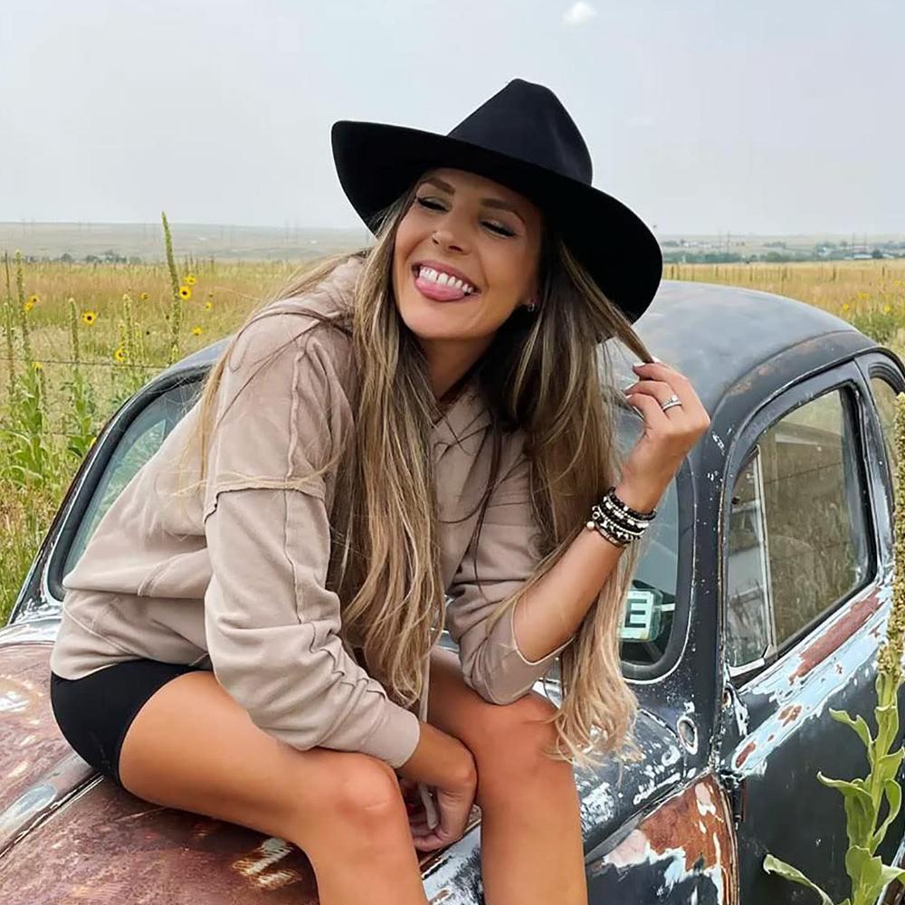 Women Men Western Cowboy Hats Felt Hat Fedora with Upturned Brim and Faux Silver Accents Wide Brim Fedoras Hat Ethnic Style