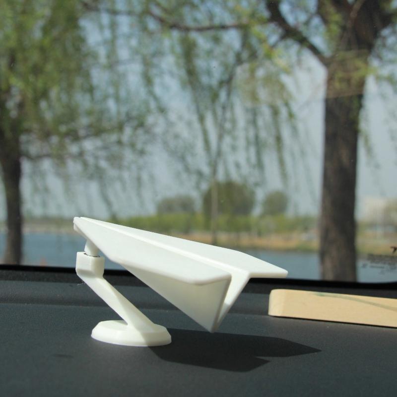 Car Paper Plane Ornament | Creative Inertial Following Aircraft Shape | Dashboard Decor Toy for Car Interior