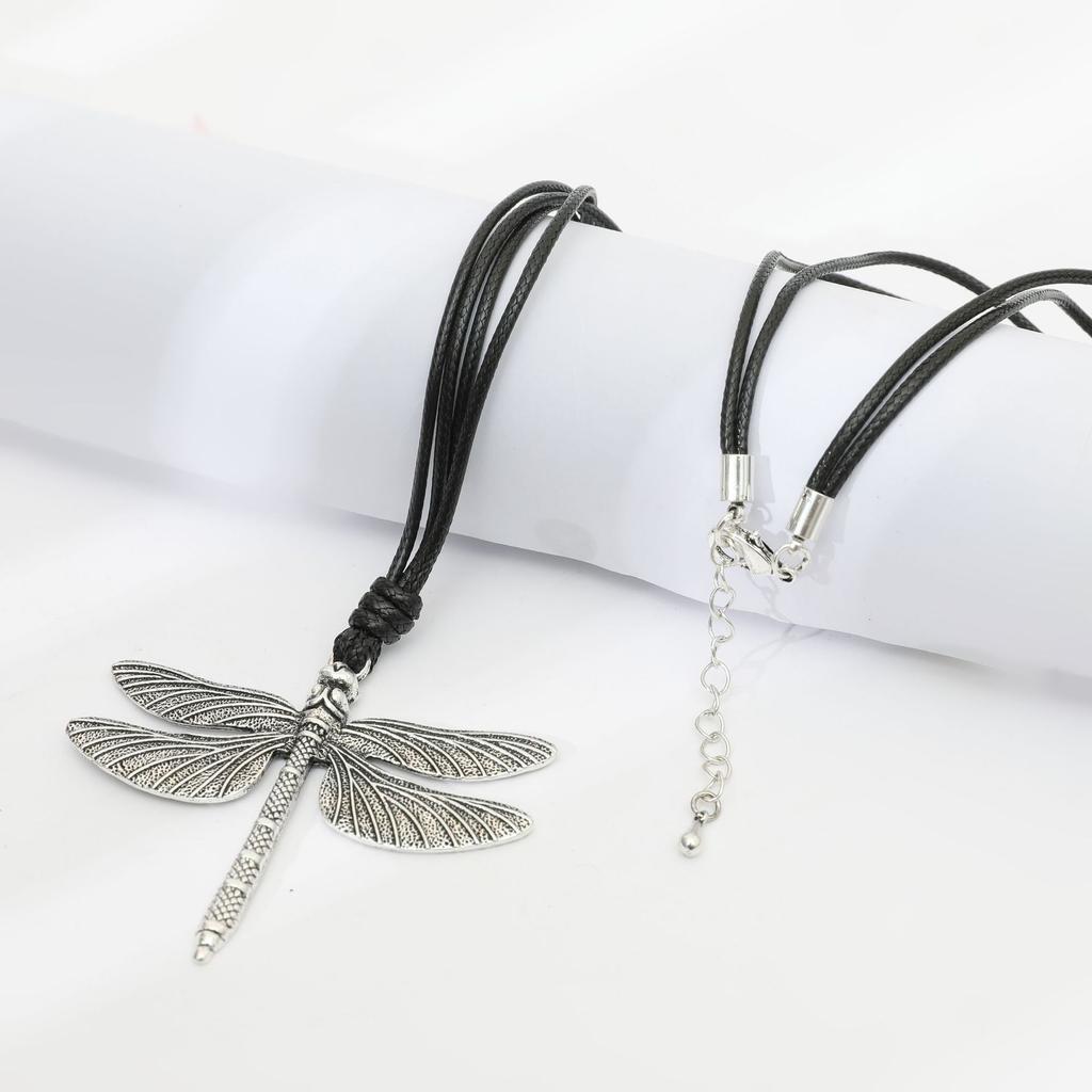 Retro Dragonfly Pendant Women'S Long Fashion Trend Versatile Sweater Chain Accessories