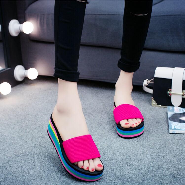 Women's Wedge-heeled Thick-soled Non-slip Beach Shoes