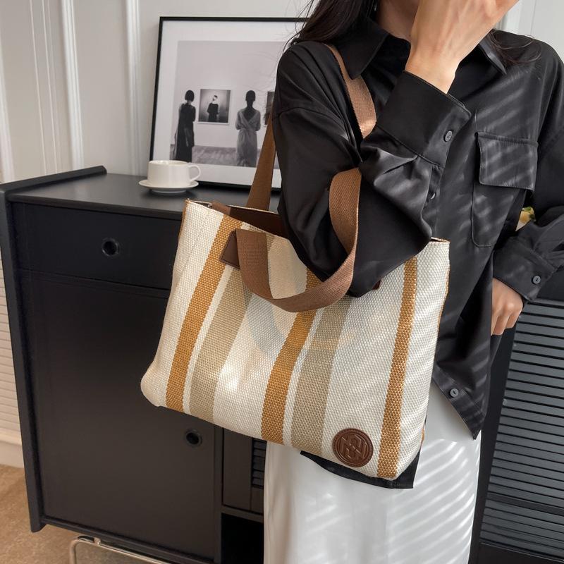 Big Bag Women's Bag 2025 New Fashion Contrasting Color Striped Canvas Commuter Tote Bag Trendy Underarm Shoulder Bag