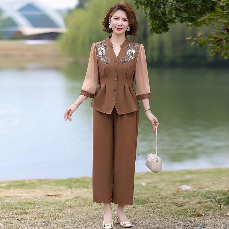 Chic Summer Set: Stylish Top & Pants for Middle-Aged and Elderly Women (2026 Collection) 4XL