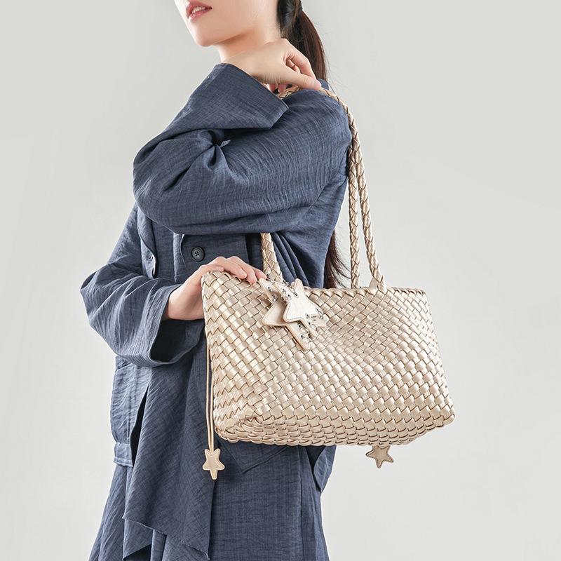 Woven Bag Tote Bag Women's High-end Shoulder Bag Fashion Versatile Commuter Bag