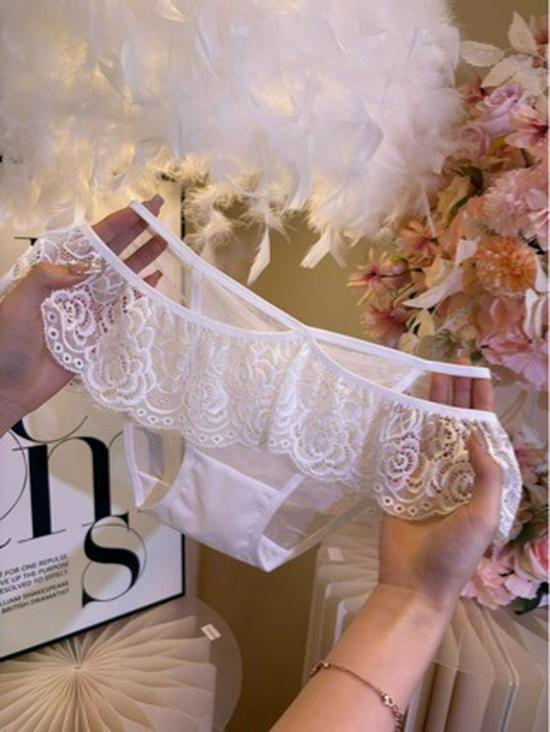 Lace Seamless Mesh Underwear with Pure Cotton Crotch - Lightweight & Sexy for Women