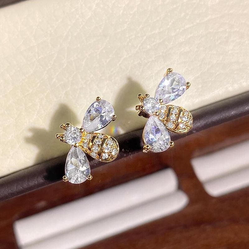 Bee earrings embedded with transparent zircon