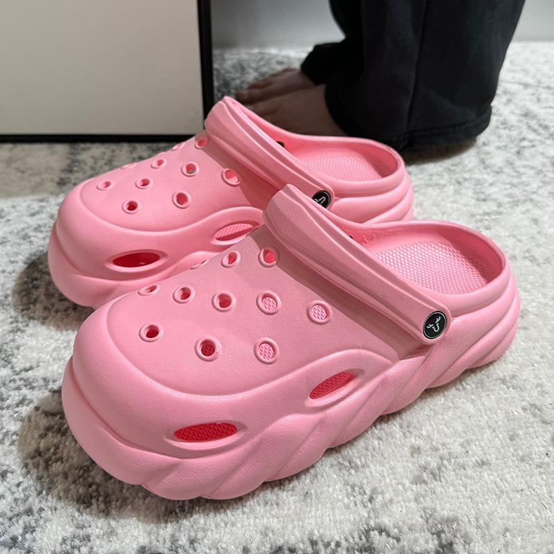 

Дырявые туфли для женщин, новая летняя верхняя одежда, сандалии на толстой подошве высокого класса, нескользящие, для увеличения роста и стройности, пляжные шлепанцы для мужчин 255 (suitable for sizes 40-41) розовый