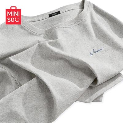 Oberteile – T-Shirts