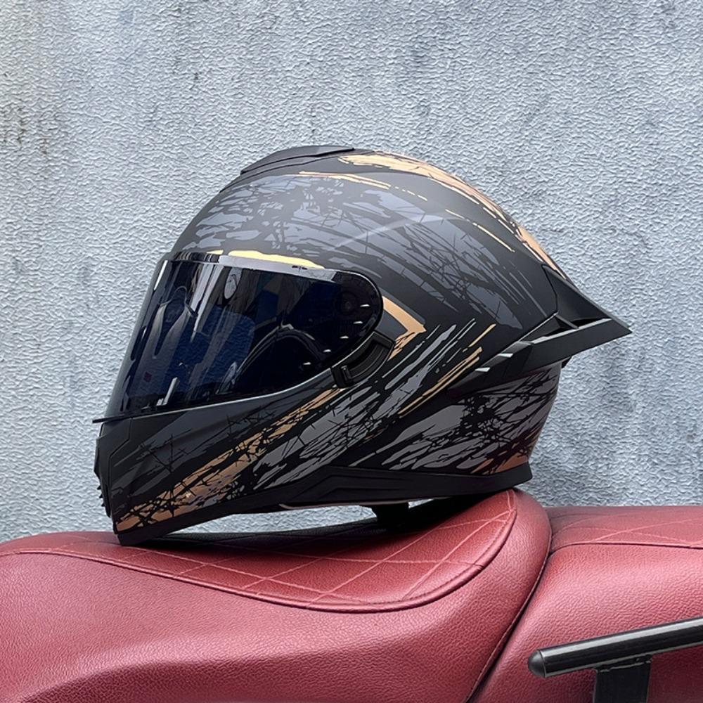 DOT Full Helmet Double Mirror Helmet Men's Four-season Universal Hard Hat Female Knight Locomotive Double Lens