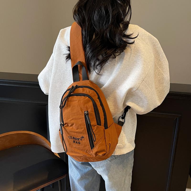Leichte Umhängetasche mit großer Kapazität Damen-Schultertasche Student Brusttasche