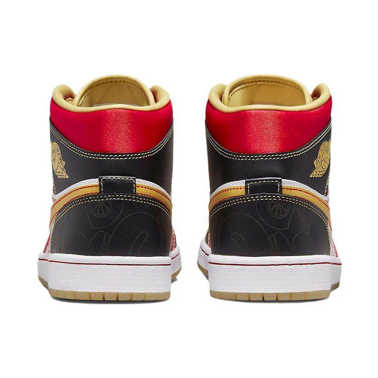 Unisexové tenisky Air Jordan 1 Mid SE GC XQ 2022 Bílá/Zlatý prach/Sportovní červená DV0576-176