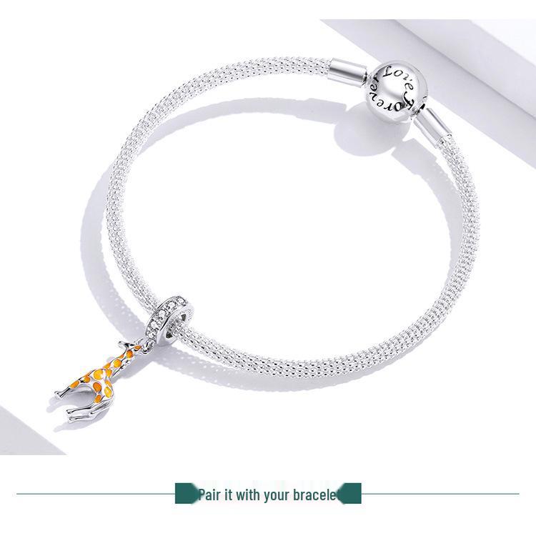 S925 Silver Ziyun Oil-Dripped Spotted Giraffe Pendant: Handmade Cute Animal Bracelet Bead