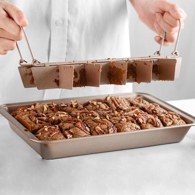 Brownie Pan with Removable Dividers Rectangle Food Grade Stainless Steel Chocolate Cake Muffin Non-stick Baking Tray