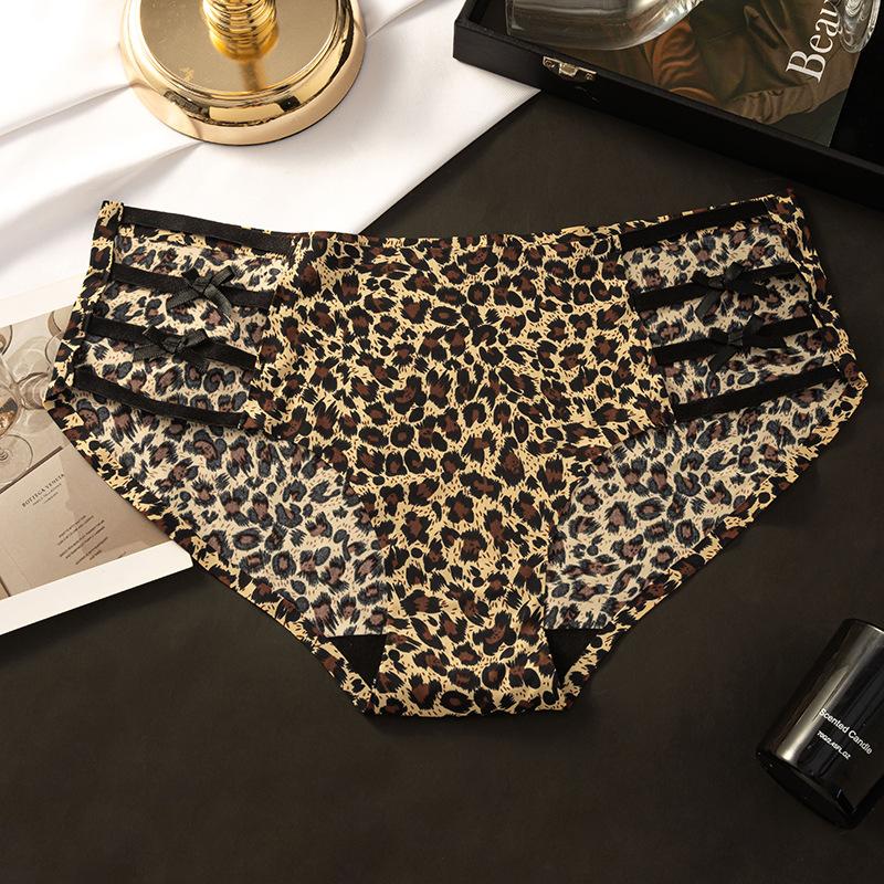 Damen Frühling und Sommer Neu Überkreuzte Hohle Bare Feeling Atmungsaktive Hüftslips ohne Abdrücke