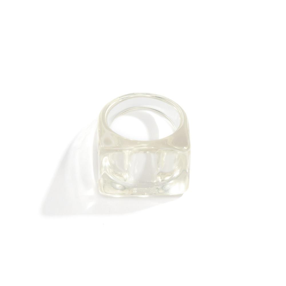 Einfachheit Geometrische Quadrat Ring Temperament Ring Neue Farbige Acryl Ring