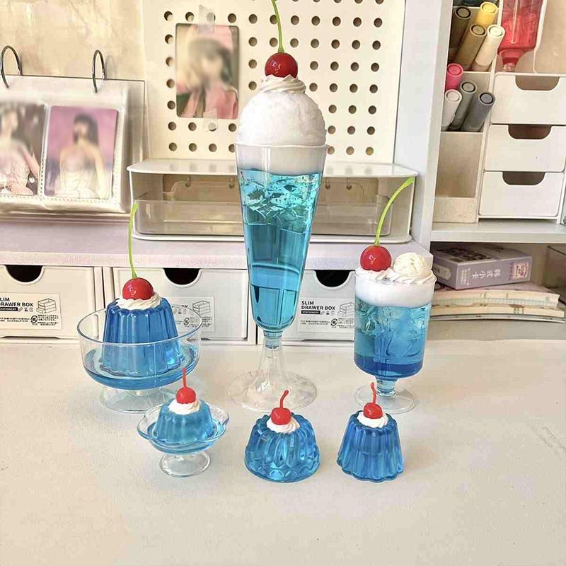 Showa Style Tea Ornaments Ancient Honeydew Melon Soda Jelly Cute Girl Dripping Glue Finished Product 2D Photo Props Green Gift