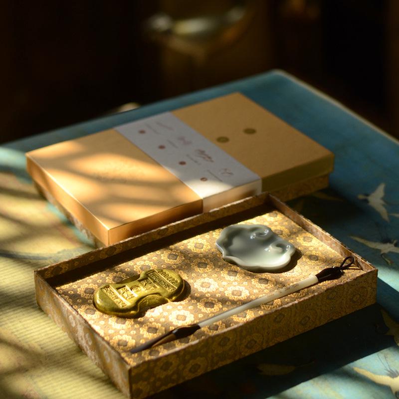 Роскошное здание особняка: Подарочная коробка «Четыре сокровища кабинета» - Элегантный новогодний деловой подарок для клиентов