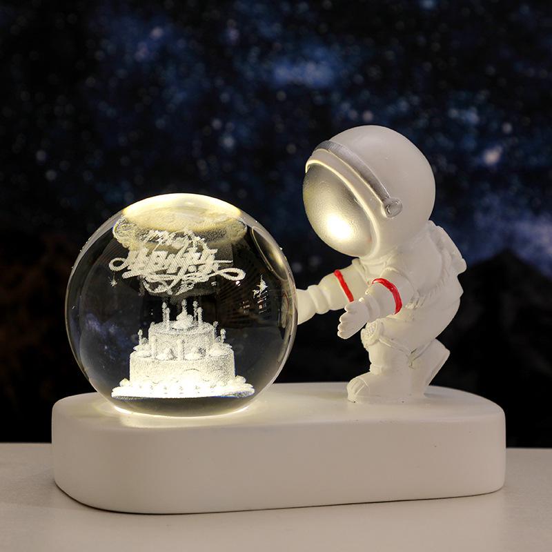 Creative Astronaut Night Light with Crystal Ball Base - Moon Festival Gift Ornament