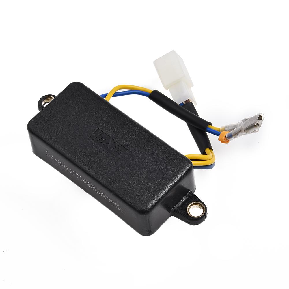 Regulador de voltaje del generador Regulador de voltaje automático Novedad Más vendido