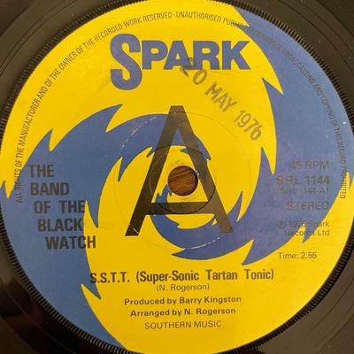 7inch Record BAND OF BLACK WATCH - S.S.T.T. (Super-Sonic Tartan Tonic) SRL1144PROMO Spark 1976 UK Pop Used