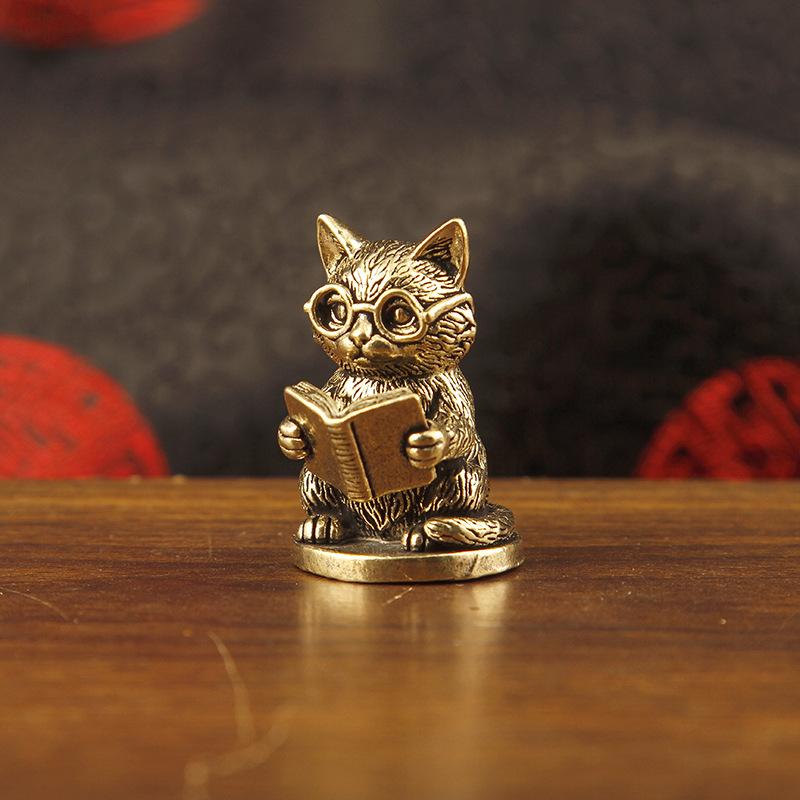 Solidny Mosiężny Kot Statuetka Mini Kotek Kot Miniaturowe Figurki Zwierzęta Figurki Rękodzieło Ozdoba Biurka Akcesoria do Dekoracji Domu