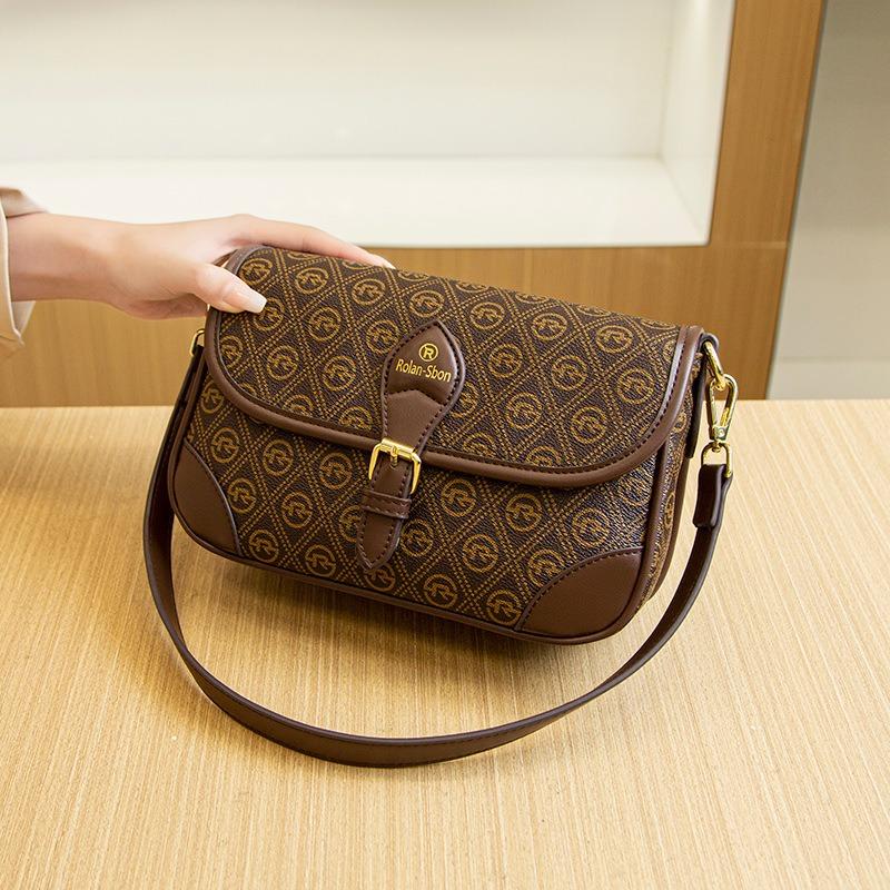 New fashion retro small square bag casual simple women's bag commuting versatile shoulder bag premium messenger bag