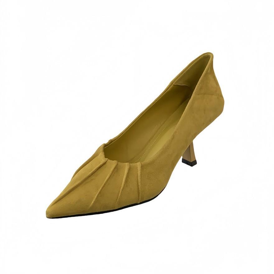 Zapatos individuales plisados de punta de tacón medio alto francés para gatito, zapatos de mujer verano 2025, temperamento, ante negro, zapatos de oficina