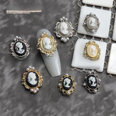Barock Retro Stil Nagelkunst: Perle Legierung Gold & Silber Ornamente
