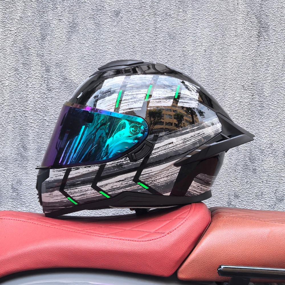 DOT Full Helmet Double Mirror Helmet Men's Four-season Universal Hard Hat Female Knight Locomotive Double Lens