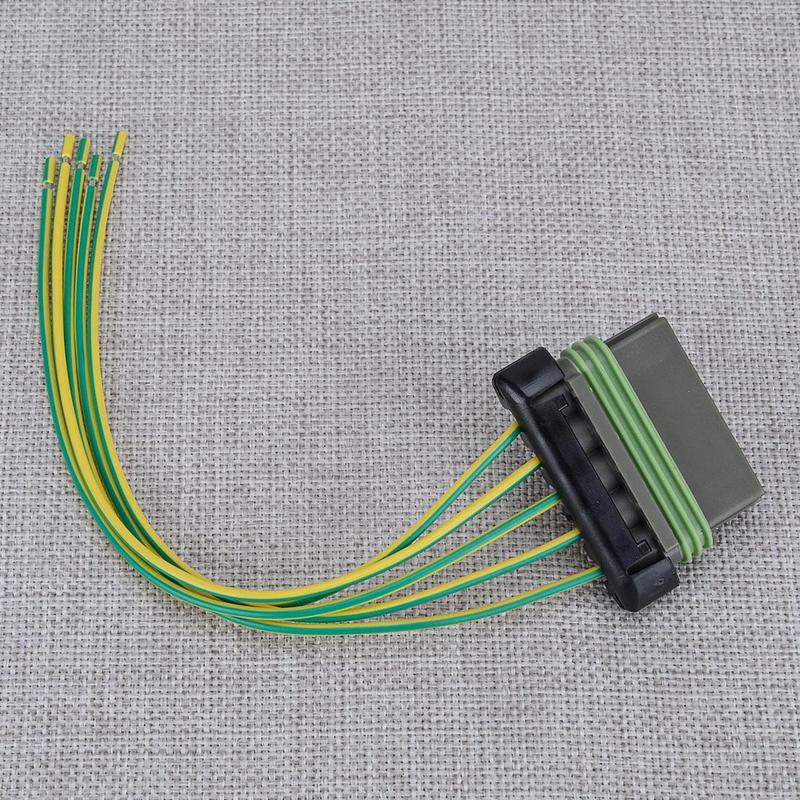 Truck & SUV Tail Light Circuit Board Connector Pigtail Fit for Chevrolet & GMC C1500 C2500 C3500 15305873 88860492 1P1307 645593