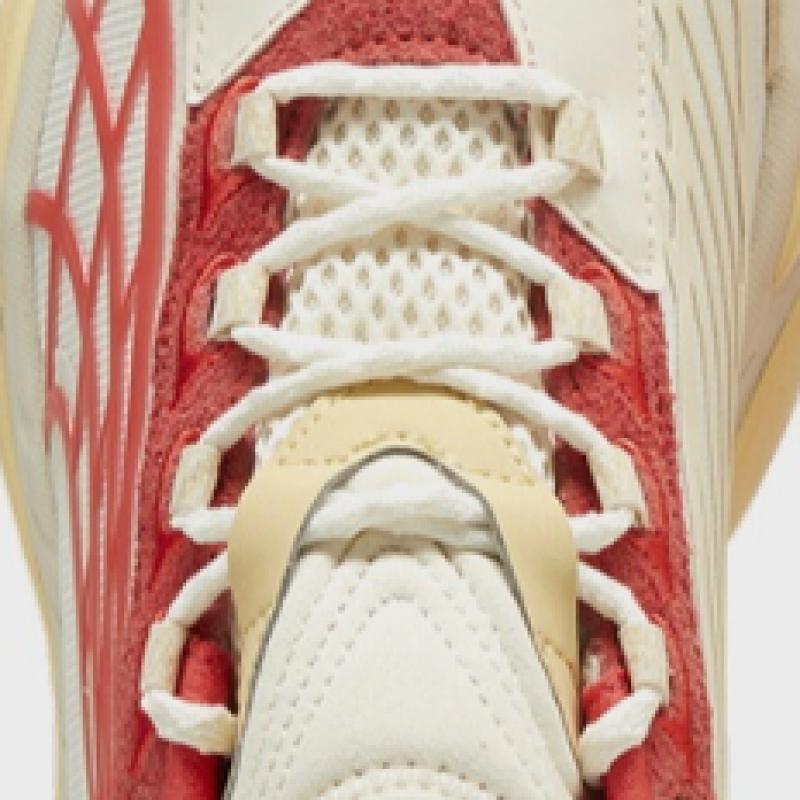 Puma Spirax Ios   Warm White  Active Red  396501 05