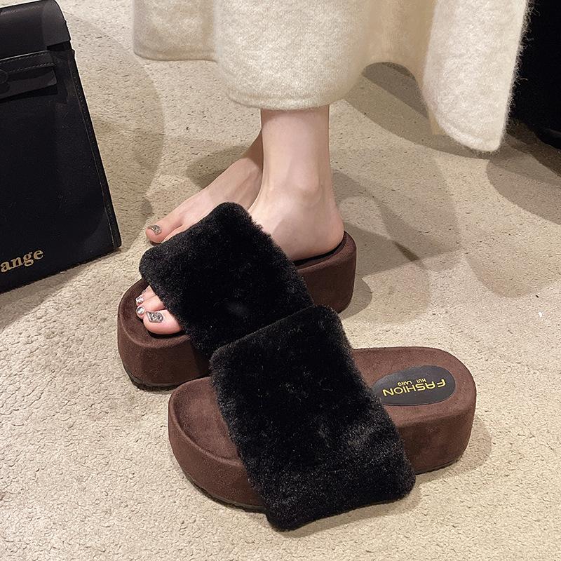 Premium Thick-bottomed Fluffy Slippers for Women's Outer Wear 2025 New Autumn and Winter Non-slip and Height-increasing One-word Cotton Slippers