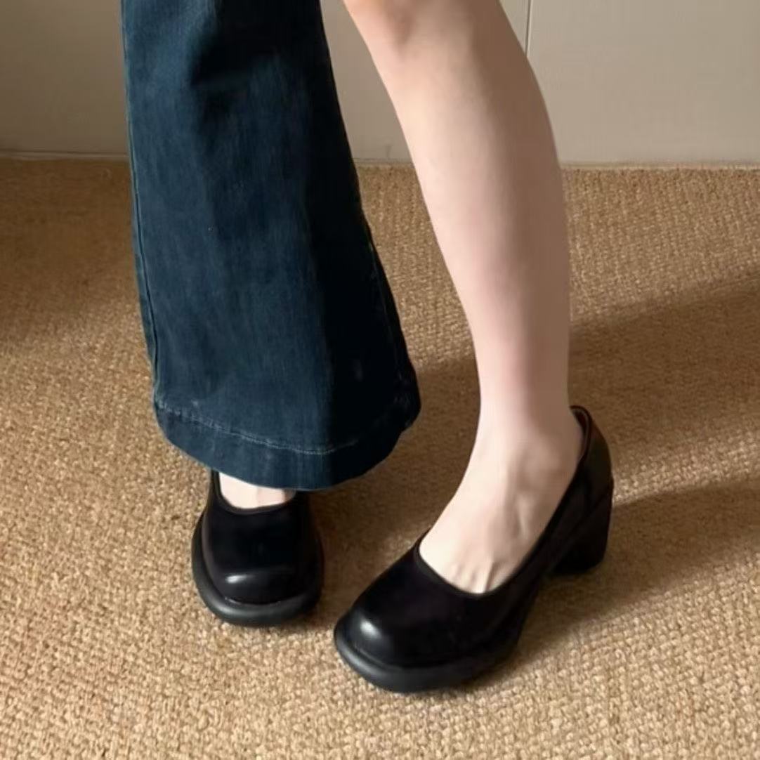 

Популярные ретро-туфли на высоком каблуке для женщин, новые модели весны 2025 года, неутомимые, с толстой подошвой, и маленькие кожаные туфли Мэри Джейн. 41 чёрный