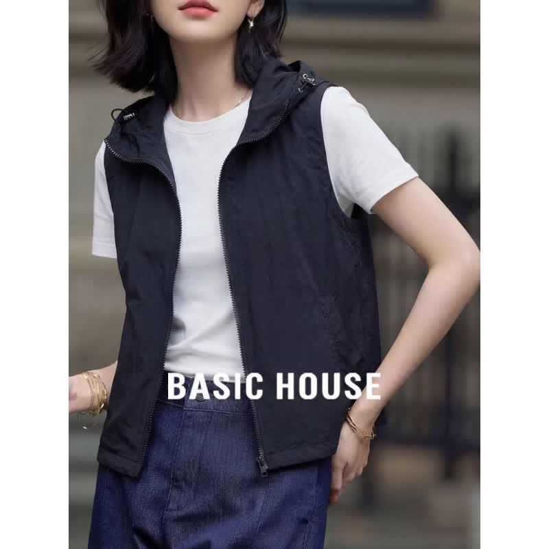 Basic House Women s Hooded Sleeveless Vest M