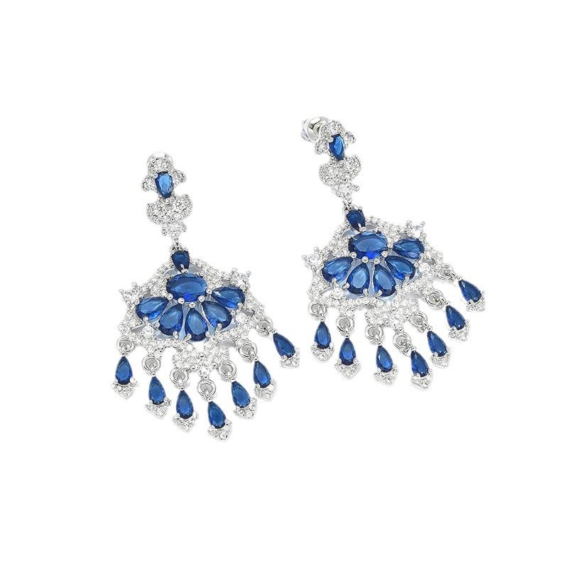 Guofeng Schwerindustrie Hochzeit Nadelohrringe Leicht Eingelegter Zirkon Holzkohle Wassertropfen Ohrringe Temperament Ohrringe