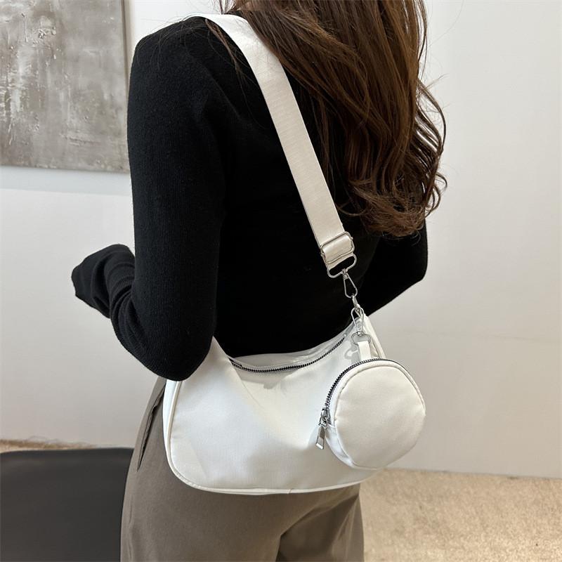 Unique Stylish Black And White Shoulder Bag For Women Perfect For Autumn Fashion