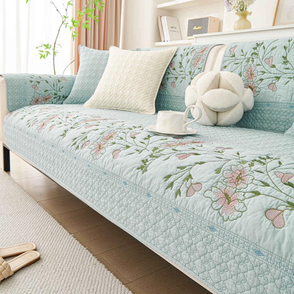 Cotton Sofa Cover Pastoral Style Embroidery Flower Anti-Scratched Seat Cushion Pad All Seasons Universal Non-Slip Sofa Slipcover