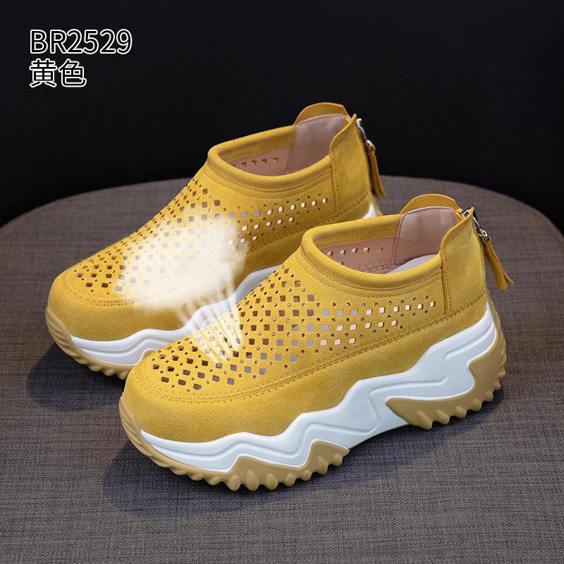 Thick-soled Heightened Hollow Hole Shoes, New Summer Lightweight, Comfortable and Breathable Hole Hole Dad Shoes
