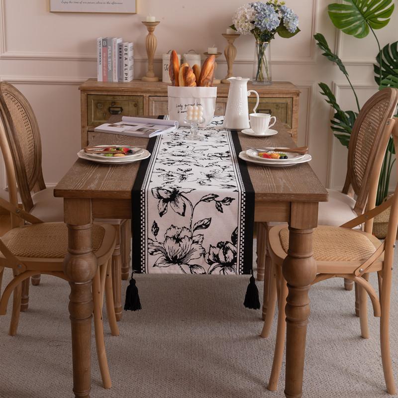 Geometric Fringed Dining Table Tablecloth Polyester Color Woven Jacquard Black And White Checkerboard Flower Table Flag