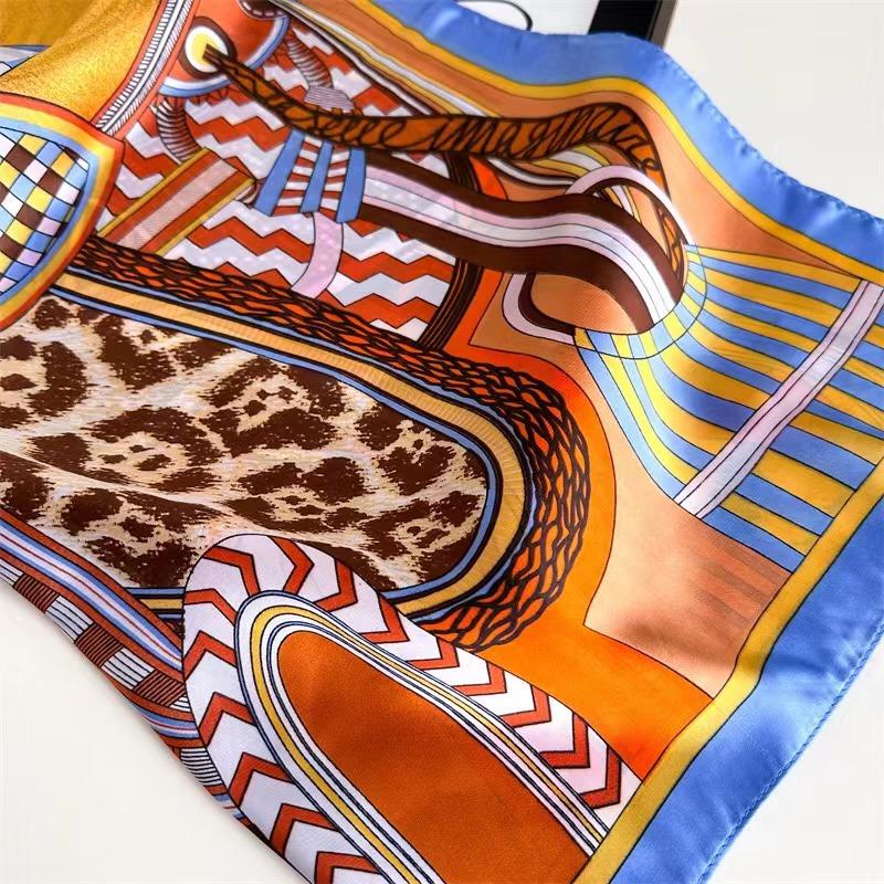 Design Gorgeous Saddle Brand Square Scarf Woman New Silk Scarf Women Bandana Luxury Headband Hijab Foulard Neckerchief